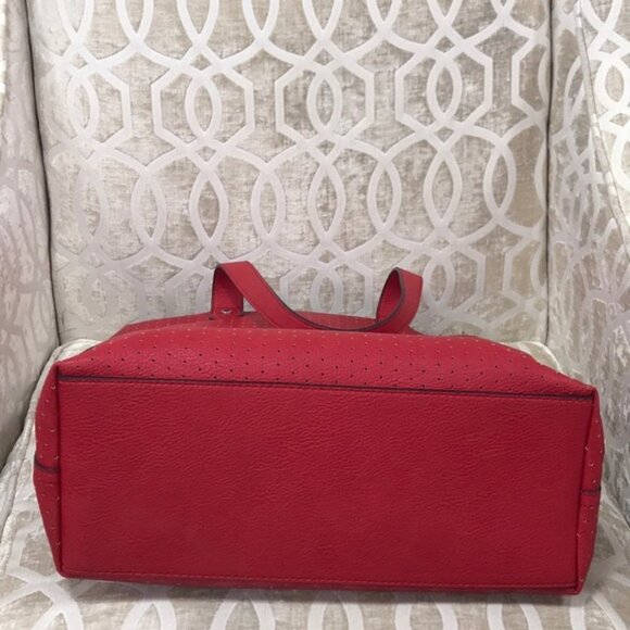 Steve Madden Women's Hole Punch Tote - Picture 6 of 6